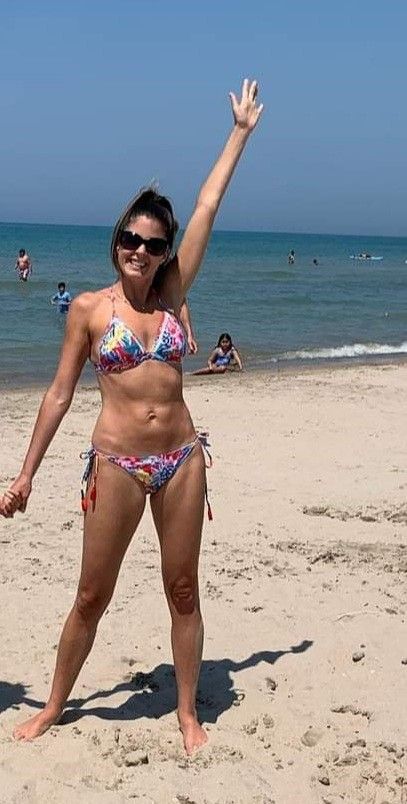 Keri bikini beach