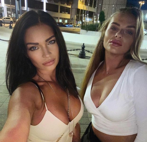 Threesome with sexi babes! 3 ❤️