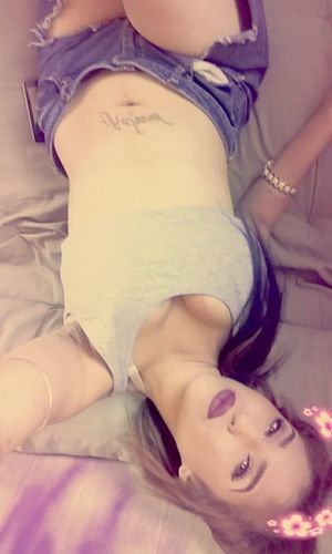 My sister is so sick of her ex boyfriend is telling her that her mom is so beautiful