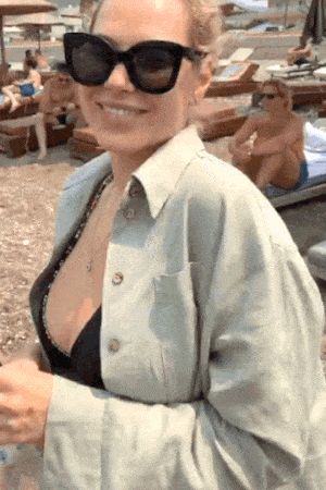 mother & daughter: boobs comparison