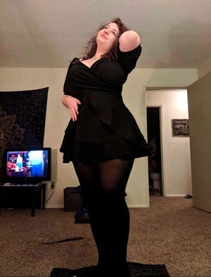 Here's Hailey dancing in her black mini skirt!