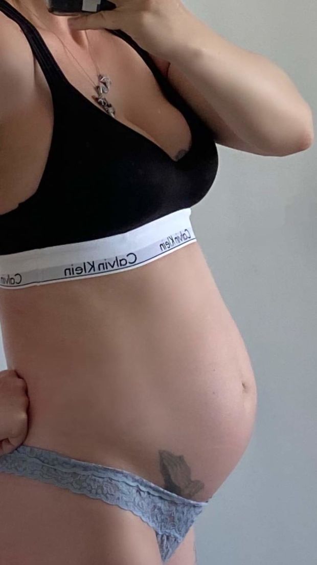 Christina Ricci pregnant belly Facebook post
