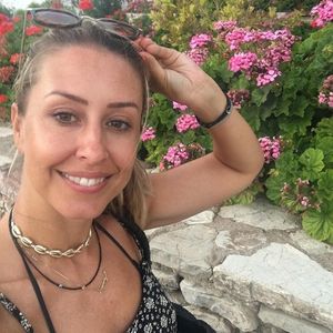 I am Greek and I live in New York, every day I cheat on my husband with black men!