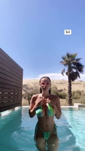 bouncing tits