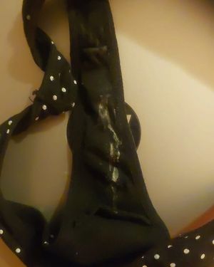 Worn panties from the stupid bitch