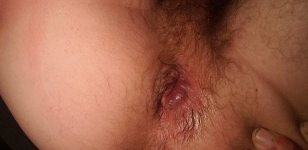 My little hole begging for pen