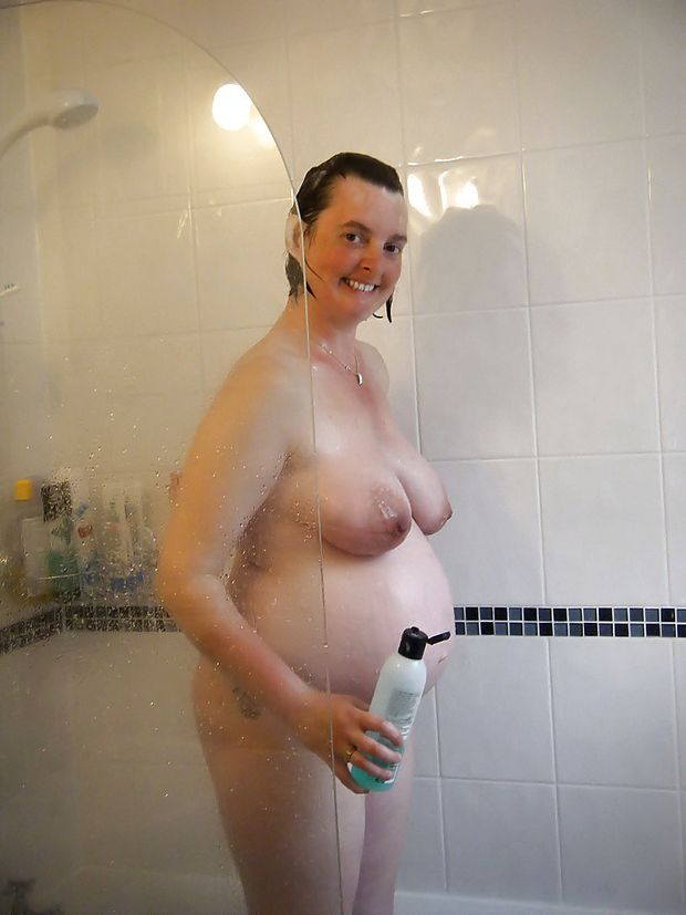 Ugly scary smile pregnant - Amor