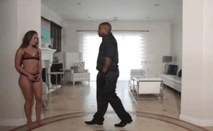 Whenever I come here I want u to greet me like this without clothes