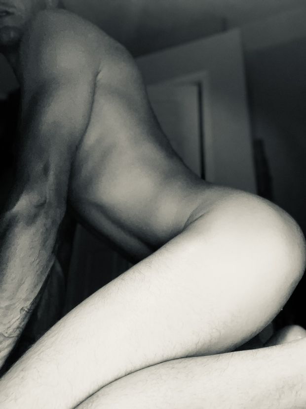 I need a good friend with a big fat cock