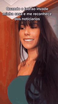 Jully Oliveira ❤️ GIF #3