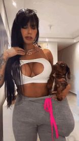 Jully Oliveira ❤️ GIF #4