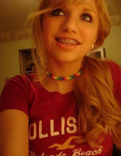 braces teen nude selfie 
