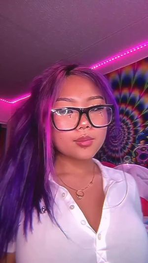 eb0ny hot sch0lgirl challenge . eee e .e .e