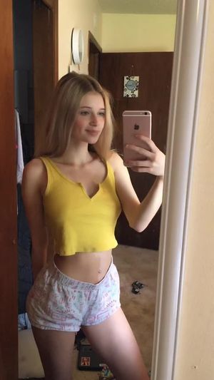 Teen selfie