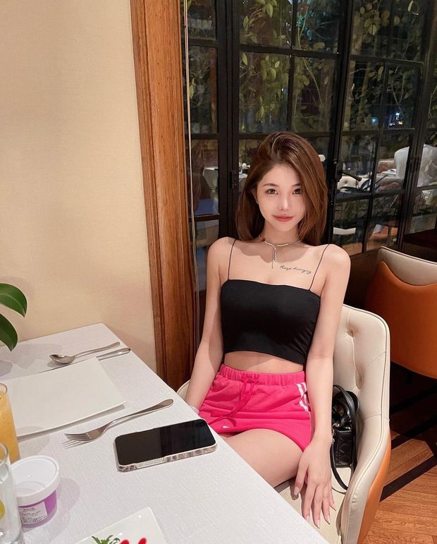 Chinese Fuck-Doll.