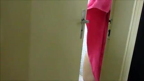 Tia Coroa Famosa da Internet cheia de tesão no banheiro | Womans ❤️ Video #4