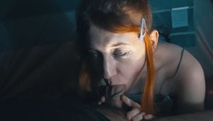 Tout les soir mon frère me contraint sucer sa bite. Le con, pas la peine de me forcer : j'aime trop la fellation que je suce même mon père