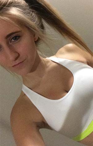 Toute une salope sur Saint-Denis 93200 qui veut ton foutre en elle