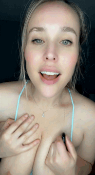 Bouncy Blonde