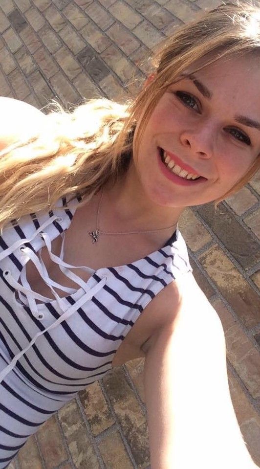 cute blonde teen selfie