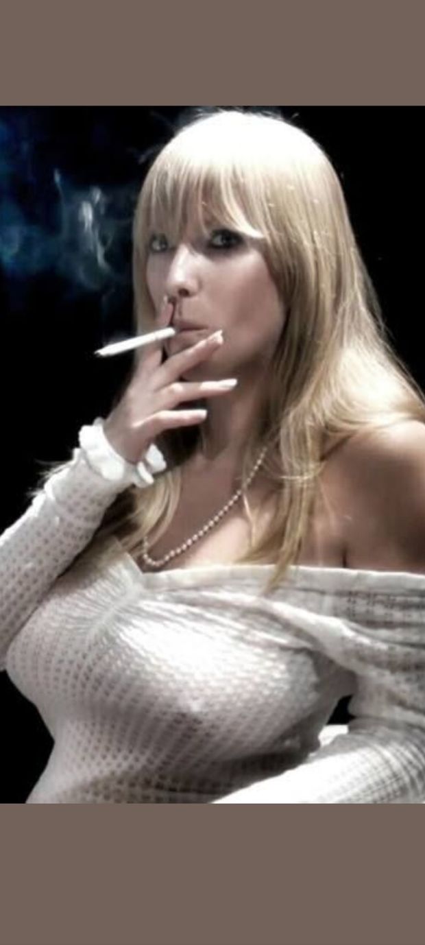 Sexy smoking
