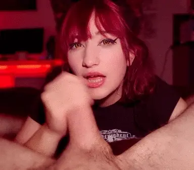 egirl HOT handjob