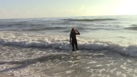 AshlynxDiamond - Masturbation on the beach and squirt