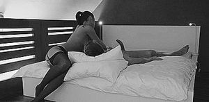 reacting to her claws