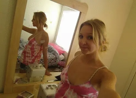 kelly dressed undressed