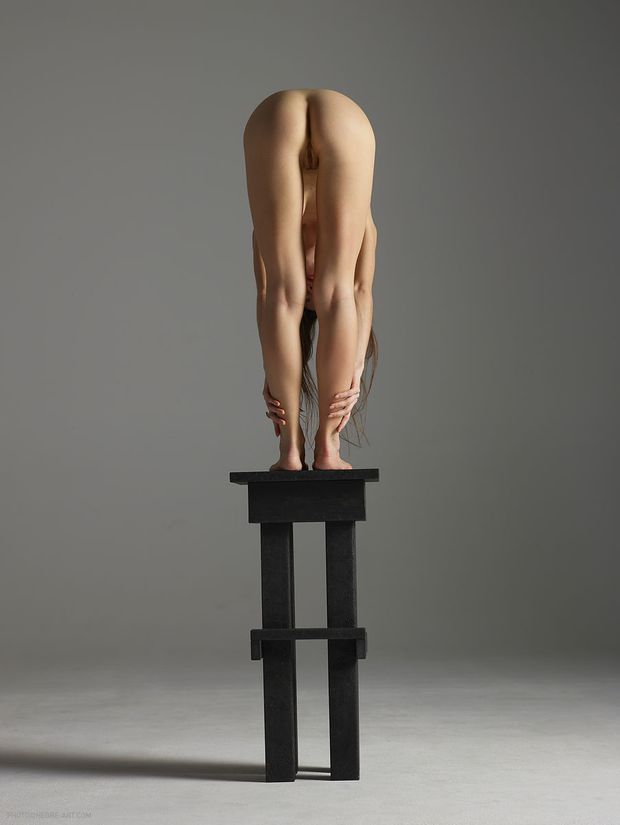 exposition (back)