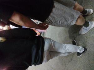 Bubble butt in jeans