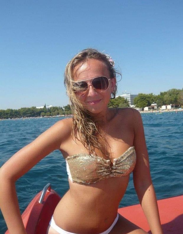 Exclusive teen waiting for sex! ❤️
