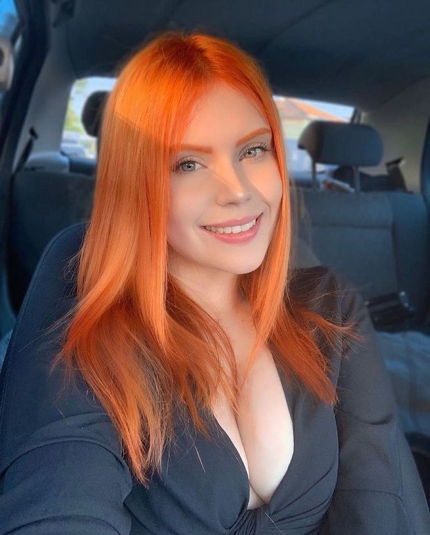 car selfie