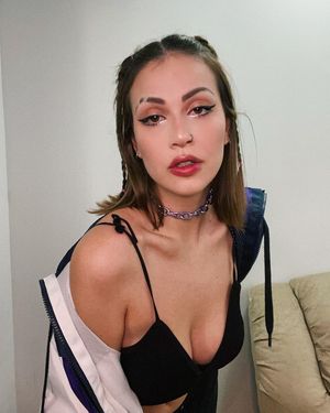 Amanda Toledo ❤️ Photo #7