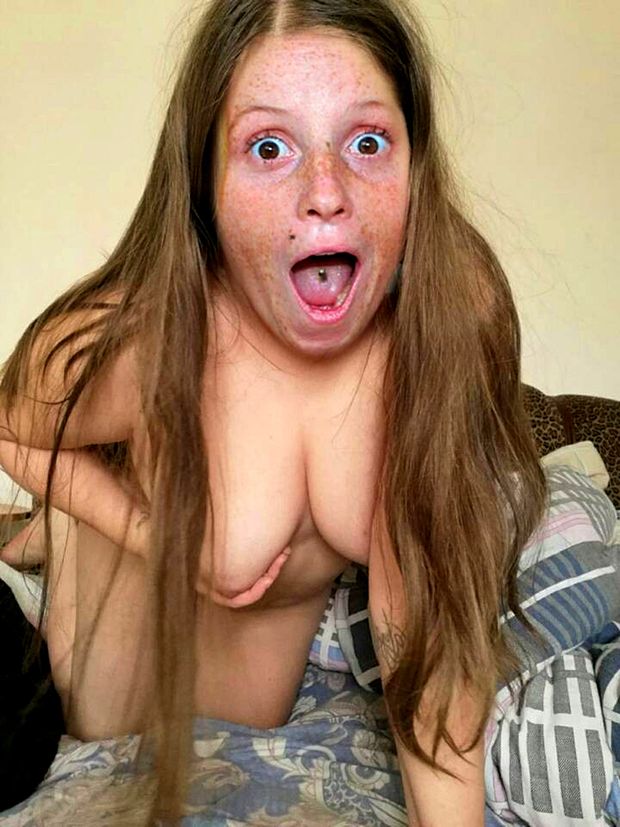 Alyssa Hart posing