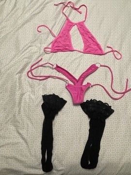 Looking for slut to wear my gf’s lingerie