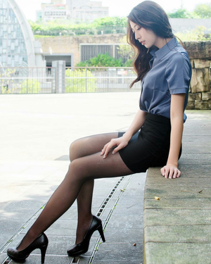 Stretching out those beautiful legs