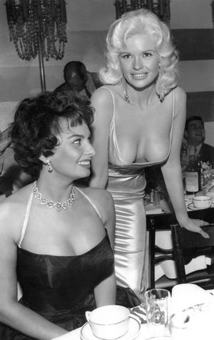 What would a collection of cleavage be without Jayne and Sophia