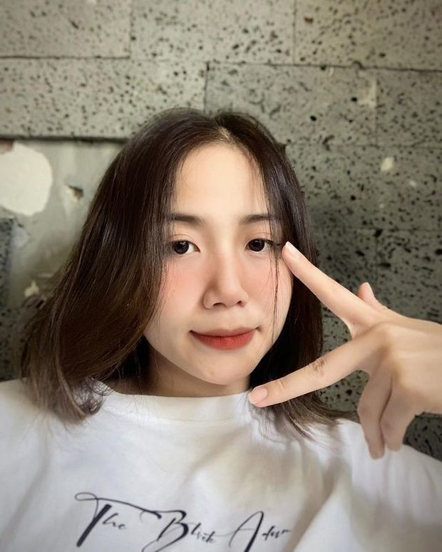 Asian Vietnamese - Lại Nguyễn Quỳnh Vy