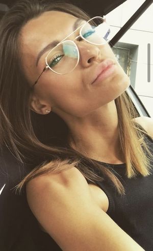 I love when they pour hot thick cum on my face