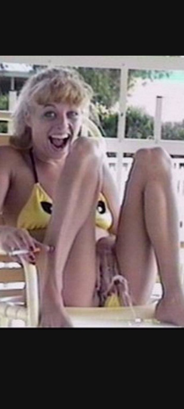 Sexy blonde with amazing ass