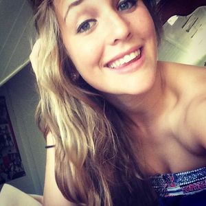 blonde teen slut selfie