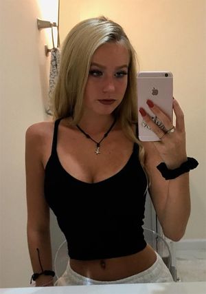 Big titty armature blonde