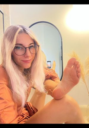Feet + Glasses