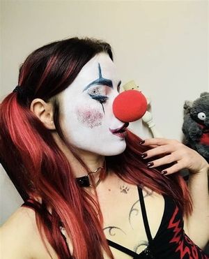 Cute clown makeup