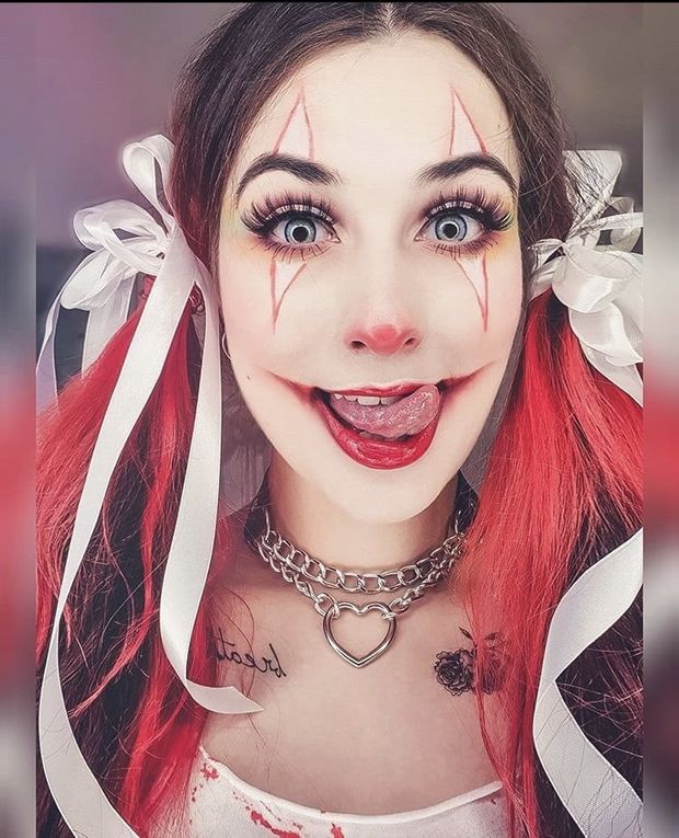 Crazy Harley Quinn makeup