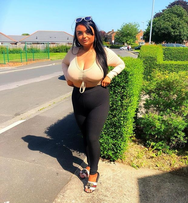 Busty Chubby Tanned Cutie