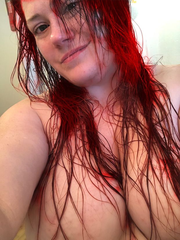 Out of the shower and ready to get really dirty again ????