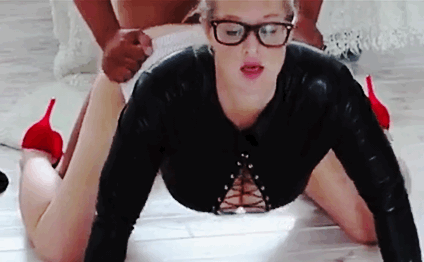 tits in action