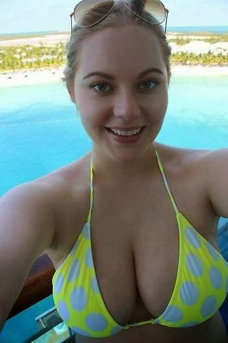 Big boobs bikini blonde